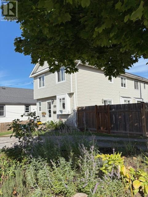 58 MARGERY AVENUE, St. Catharines, Ontario