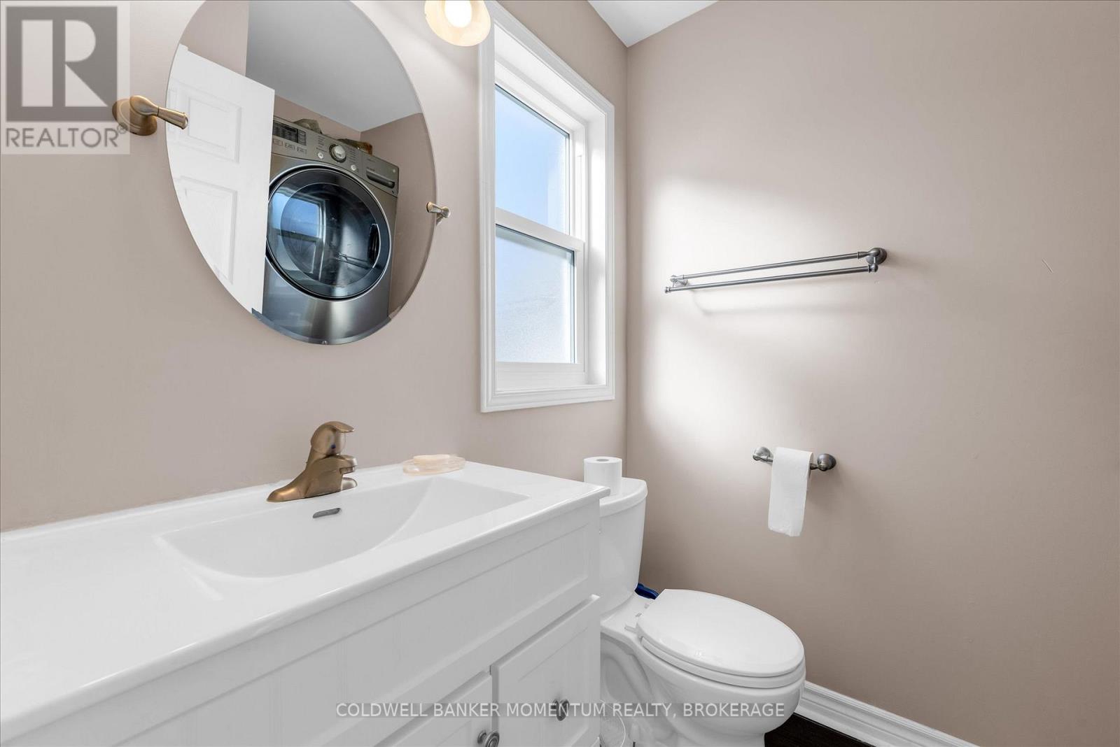 58 Margery Avenue, St. Catharines, Ontario  L2R 6K1 - Photo 12 - X12494644