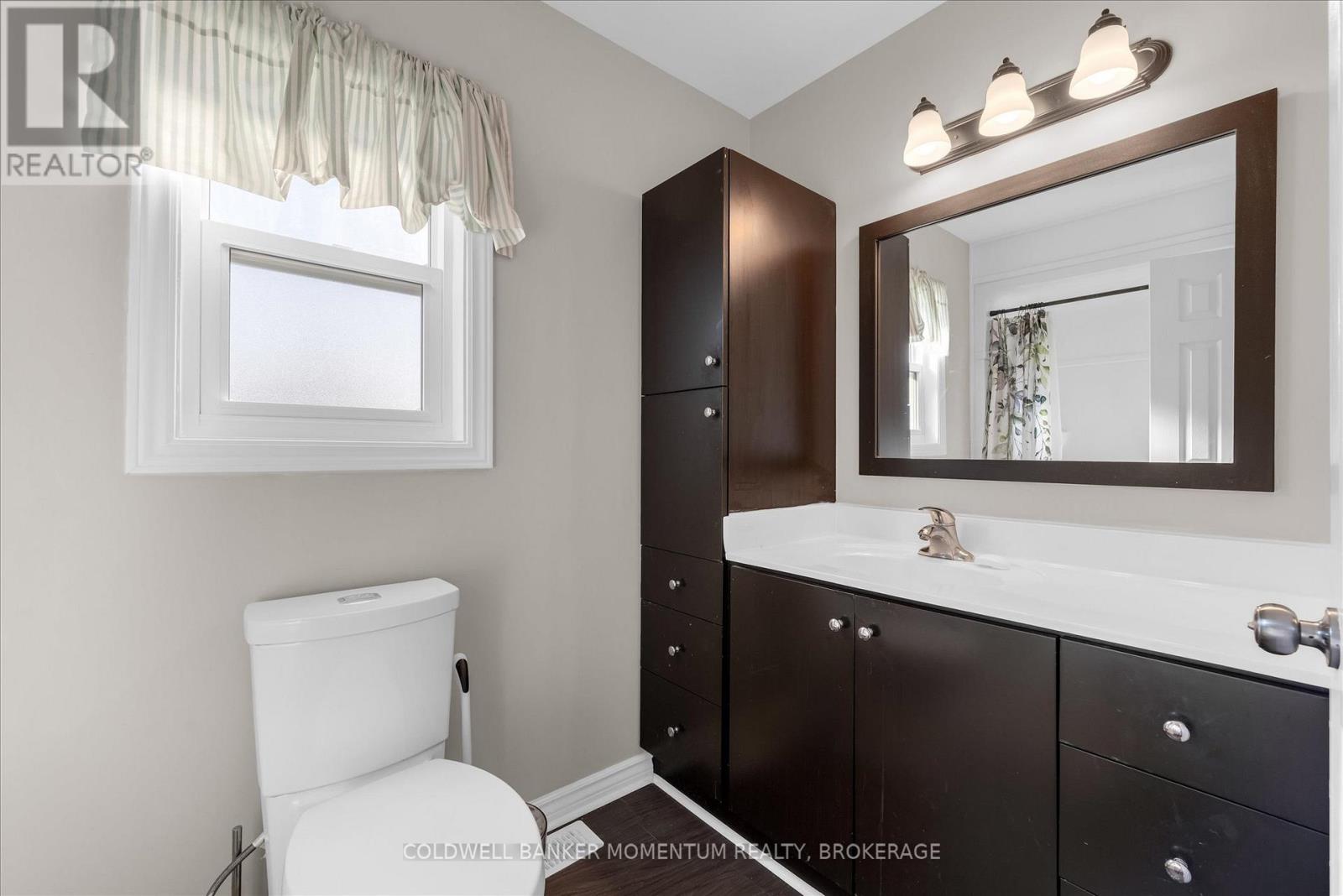 58 Margery Avenue, St. Catharines, Ontario  L2R 6K1 - Photo 17 - X12494644