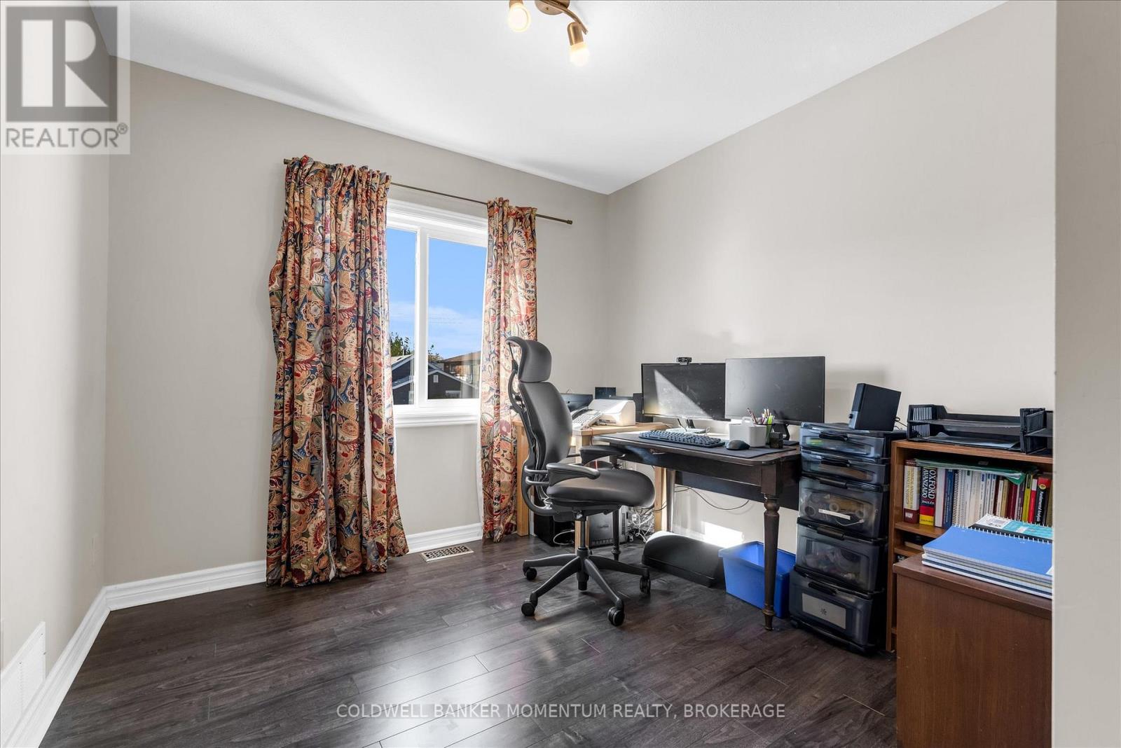 58 Margery Avenue, St. Catharines, Ontario  L2R 6K1 - Photo 21 - X12494644