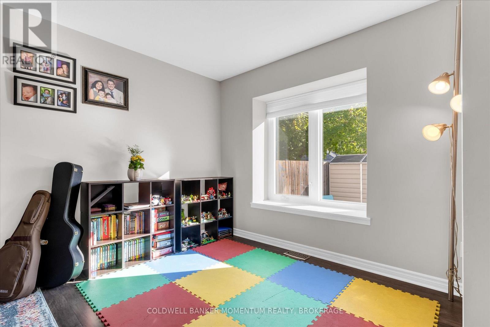 58 Margery Avenue, St. Catharines, Ontario  L2R 6K1 - Photo 9 - X12494644