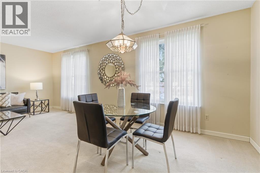 7 Farmer Court, Hamilton, Ontario  L9C 5X9 - Photo 12 - 40773897