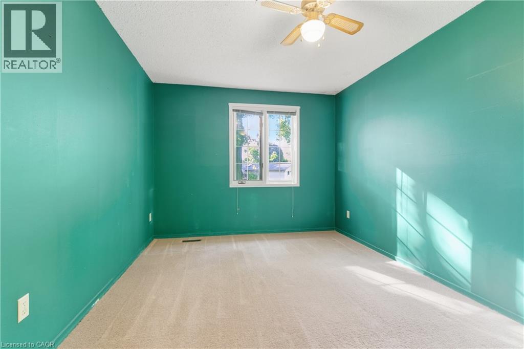 7 Farmer Court, Hamilton, Ontario  L9C 5X9 - Photo 19 - 40773897