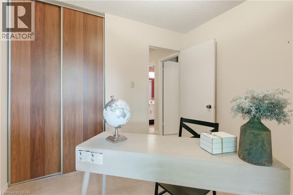 7 Farmer Court, Hamilton, Ontario  L9C 5X9 - Photo 22 - 40773897