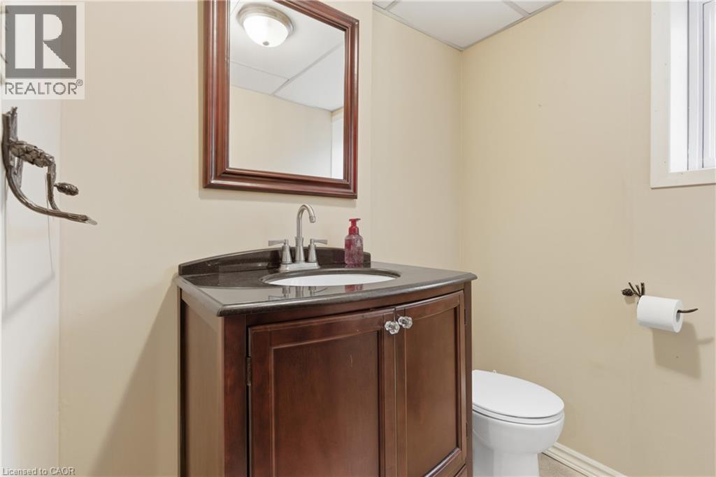 7 Farmer Court, Hamilton, Ontario  L9C 5X9 - Photo 36 - 40773897