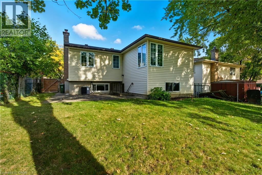 7 Farmer Court, Hamilton, Ontario  L9C 5X9 - Photo 46 - 40773897