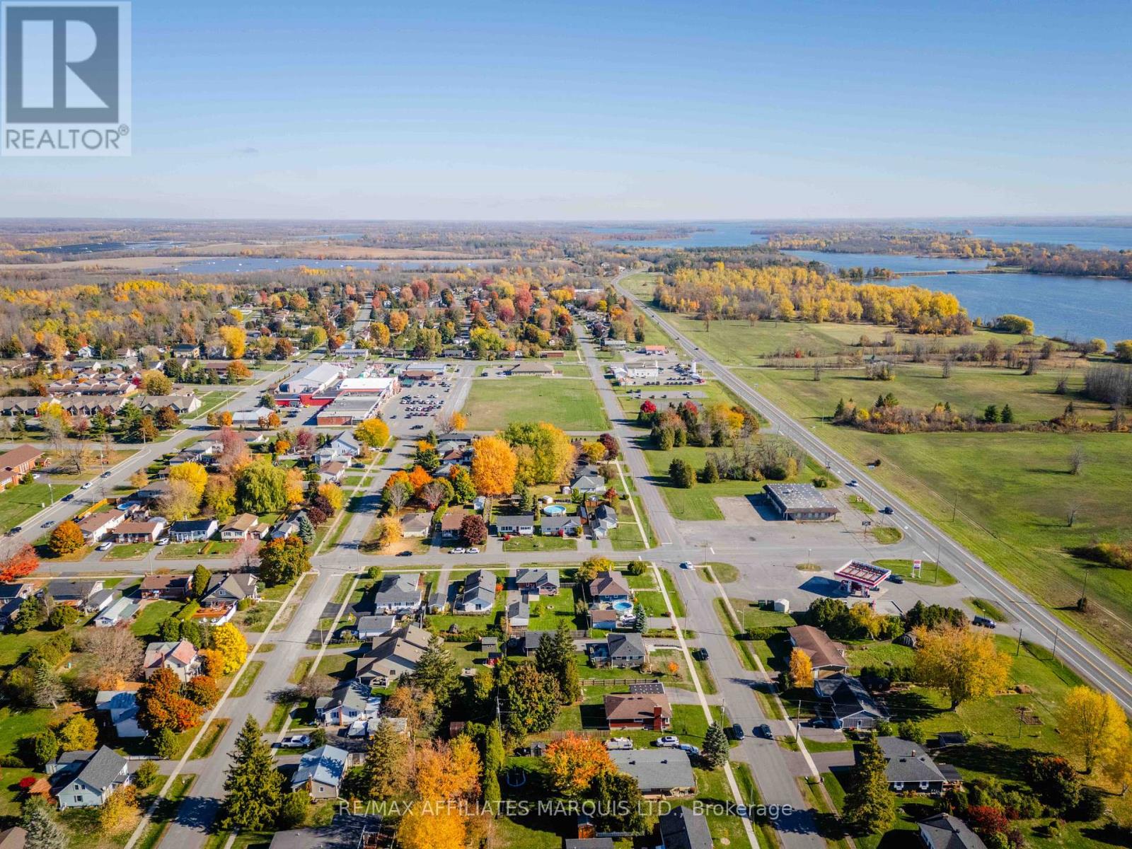 7 Farran Drive, South Stormont, Ontario  K0C 1M0 - Photo 47 - X12494656