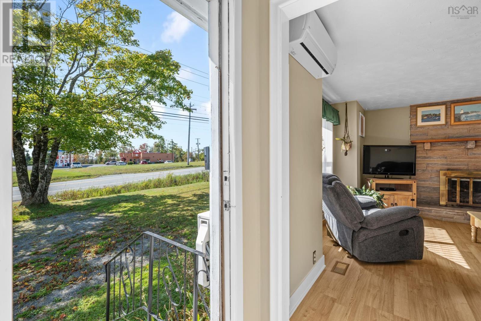 1699 Hammonds Plains Road, Hammonds Plains, Nova Scotia  B4B 1P5 - Photo 7 - 202524296