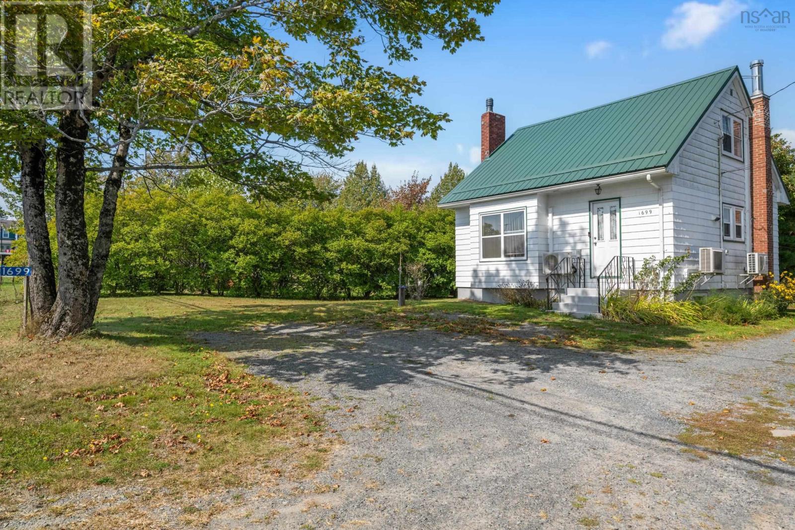 1699 Hammonds Plains Road, Hammonds Plains, Nova Scotia  B4B 1P5 - Photo 3 - 202524296