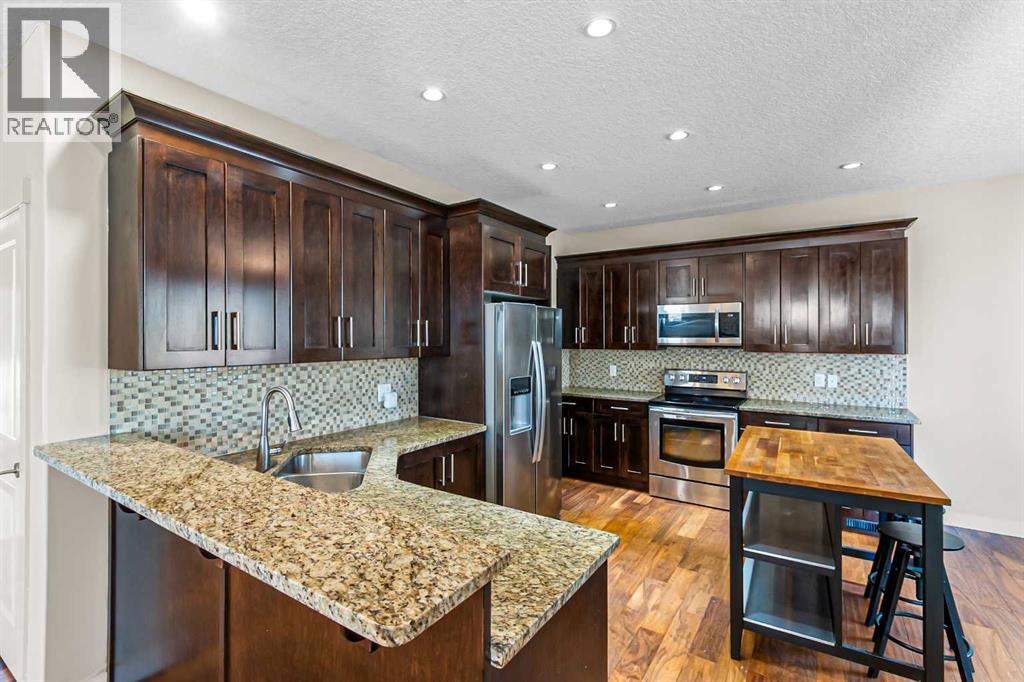 973 Channelside Road Sw, Airdrie, Alberta  T4B 3J4 - Photo 6 - A2245356