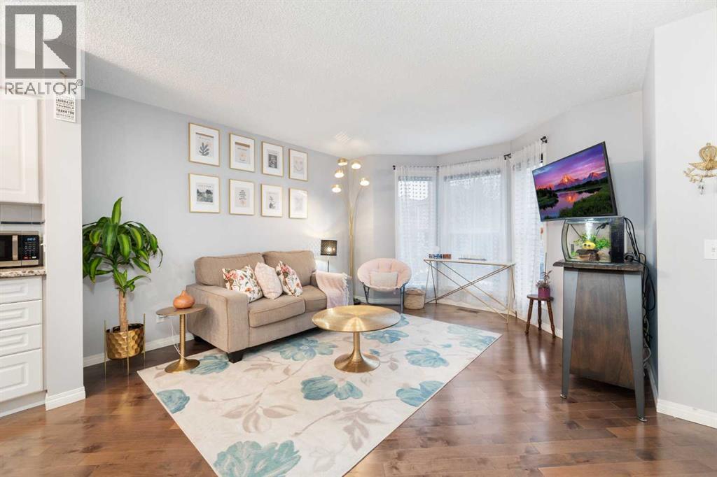 50 Tuscany Valley Rise Nw, Calgary, Alberta  T3L 2J1 - Photo 3 - A2267848