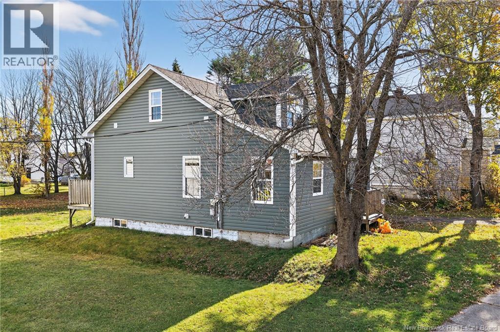 169 Broadway, Moncton, New Brunswick  E1H 1P9 - Photo 6 - NB129408