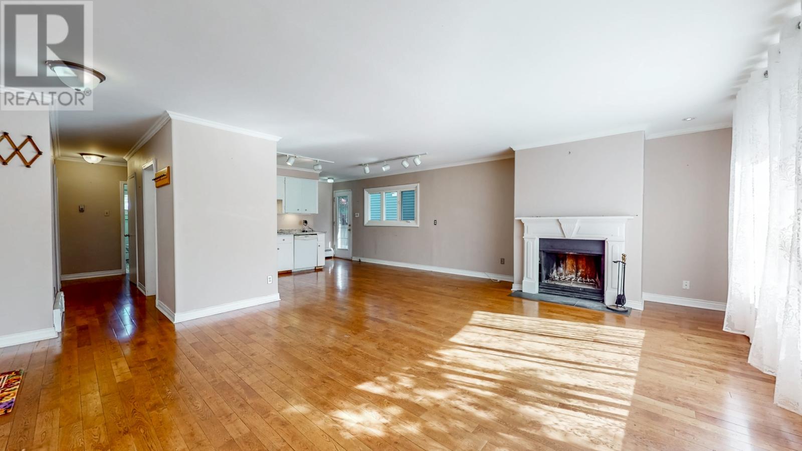 12 Conway Crescent, St. John's, Newfoundland & Labrador  A1A 2A9 - Photo 4 - 1291442