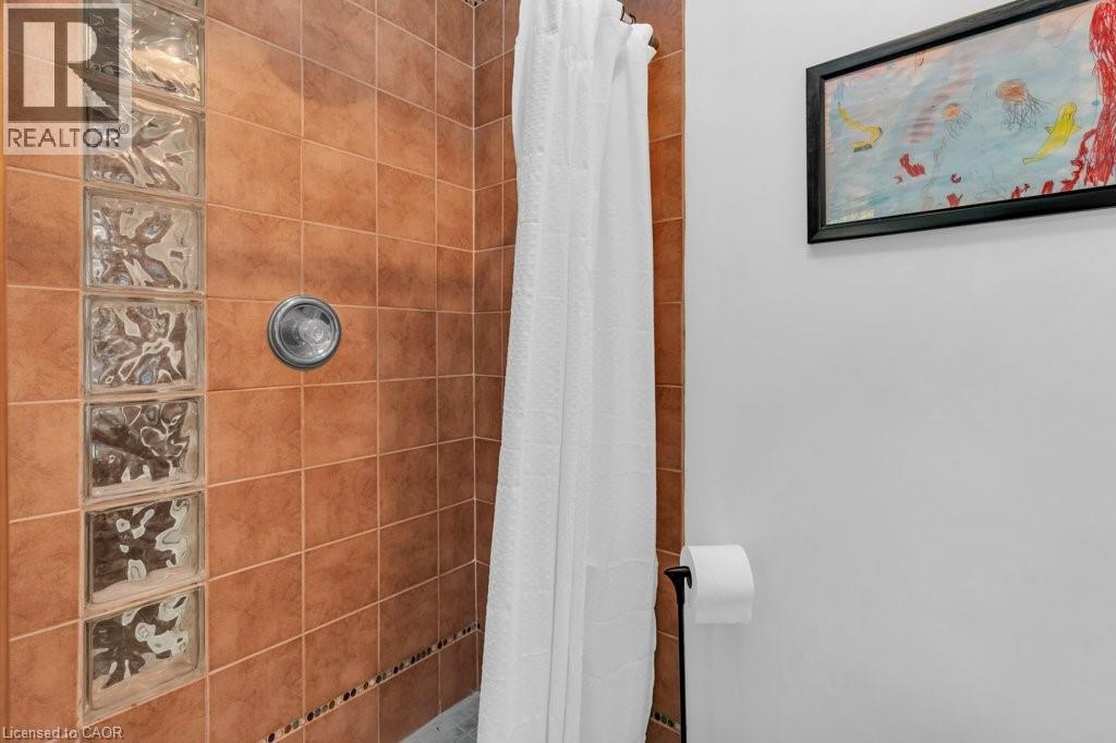 218 Herbert Street, Waterloo, Ontario  N2J 1T9 - Photo 19 - 40784279