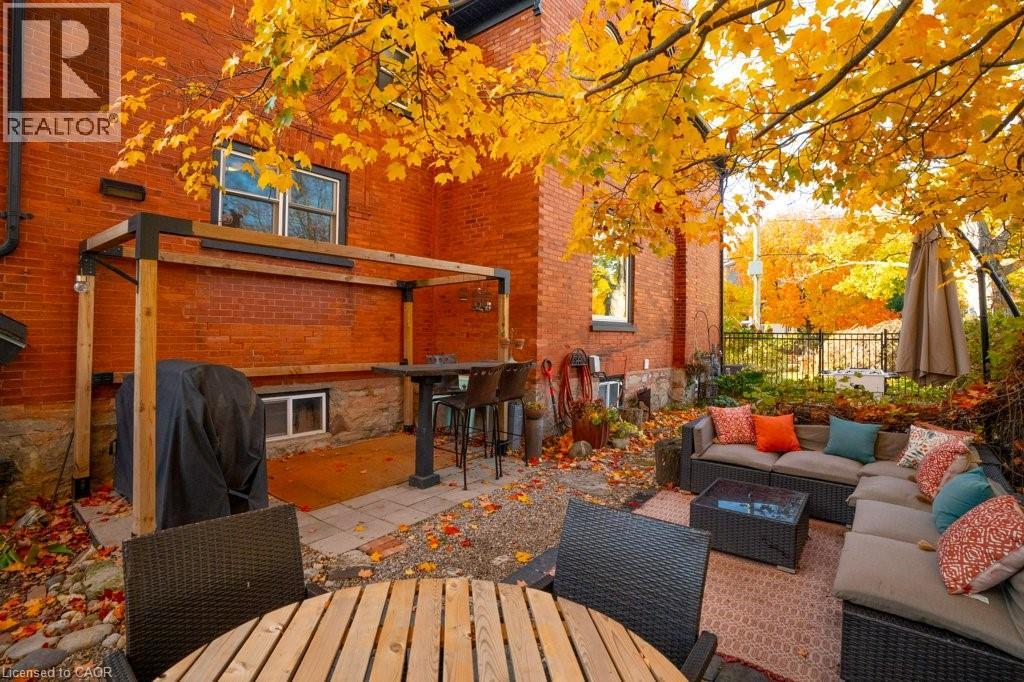 218 Herbert Street, Waterloo, Ontario  N2J 1T9 - Photo 34 - 40784279