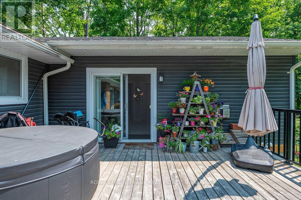 1746 Lakehurst Road, Trent Lakes, Ontario  K0L 1J0 - Photo 40 - X12494710