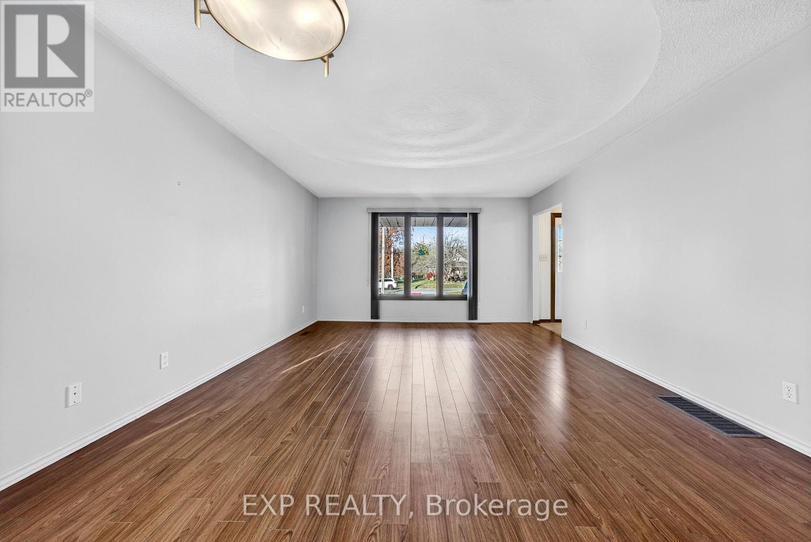 47 Fox Lane, Belleville (Thurlow Ward), Ontario  K0K 2B0 - Photo 12 - X12494734