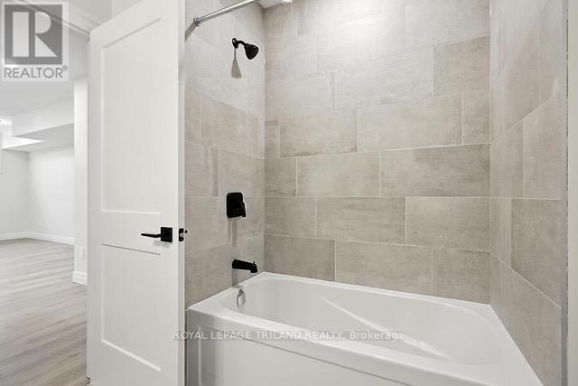 4203 Liberty Crossing, London South (South V), Ontario  N6P 0L1 - Photo 41 - X12494700