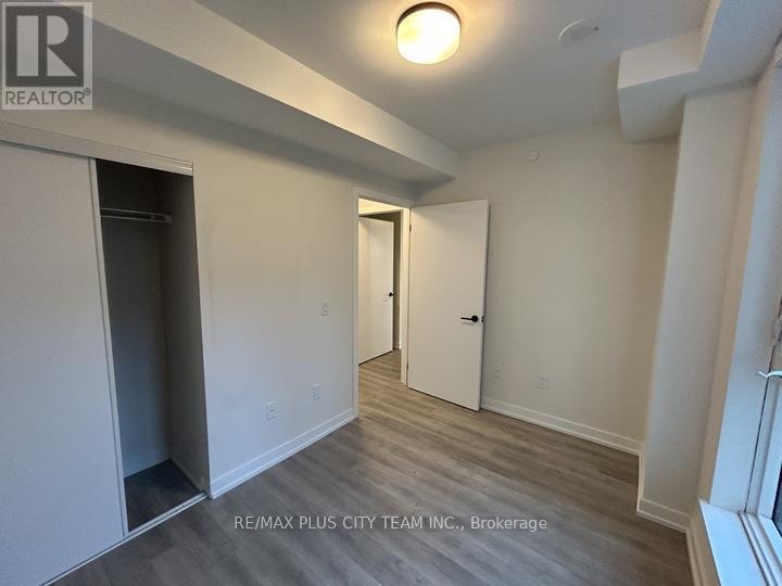 718 - 2300 St Clair Avenue, Toronto, Ontario  M6N 0B3 - Photo 30 - W12494642