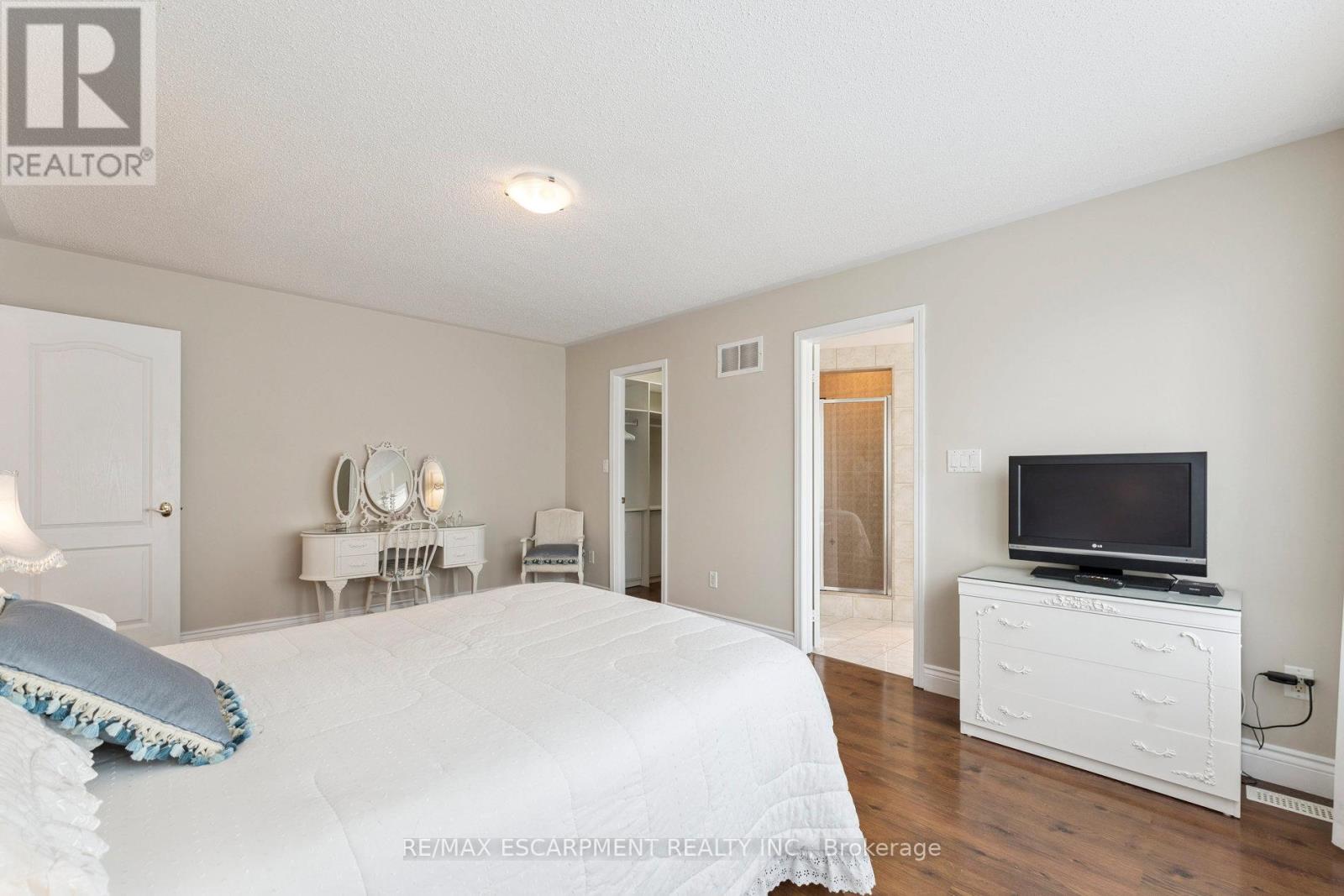 1650 Allan Crescent, Milton, Ontario  L9T 5Z7 - Photo 22 - W12494646