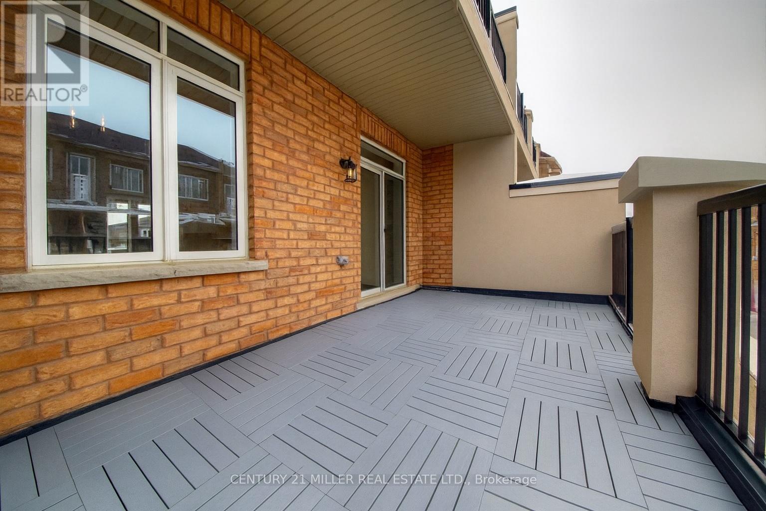 3092 Eberly Woods Drive, Oakville, Ontario  L6M 0T7 - Photo 11 - W12494648