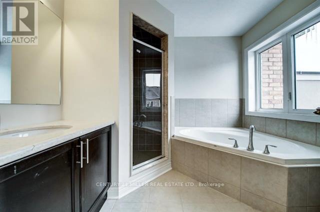 3092 Eberly Woods Drive, Oakville, Ontario  L6M 0T7 - Photo 15 - W12494648