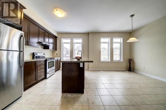 3092 Eberly Woods Drive, Oakville, Ontario  L6M 0T7 - Photo 4 - W12494648