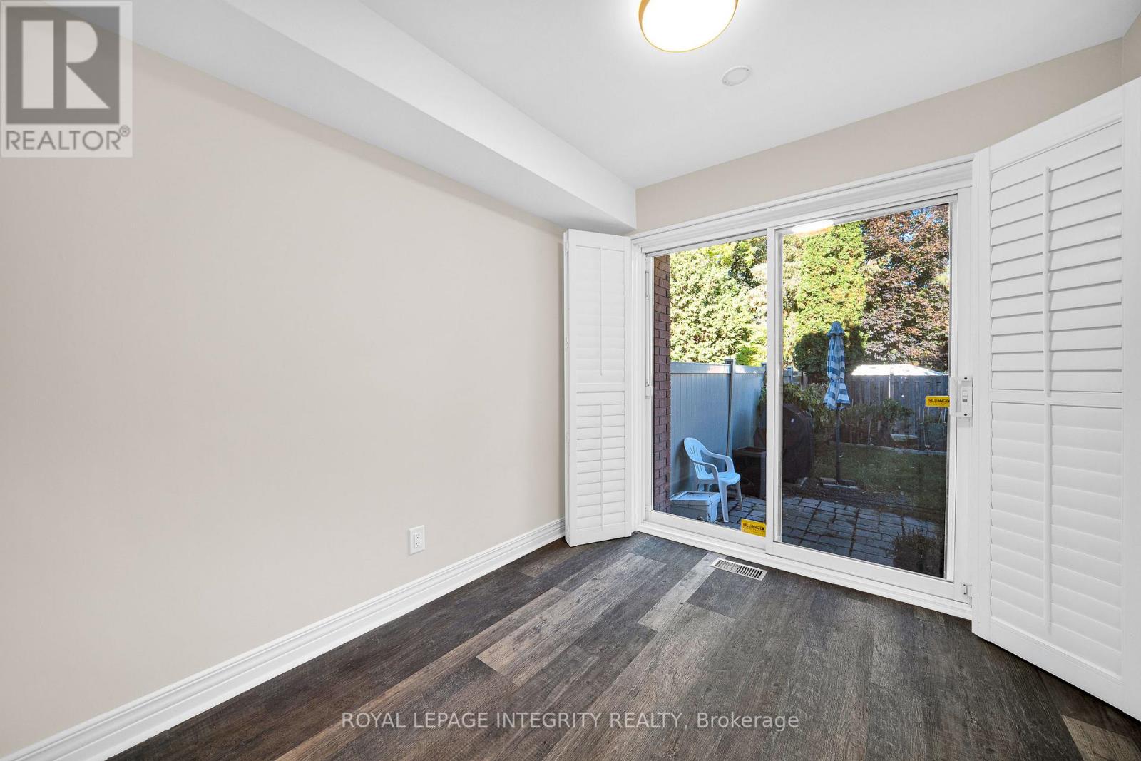 29 Hemmingwood Way, Ottawa, Ontario  K2G 6B9 - Photo 12 - X12494672