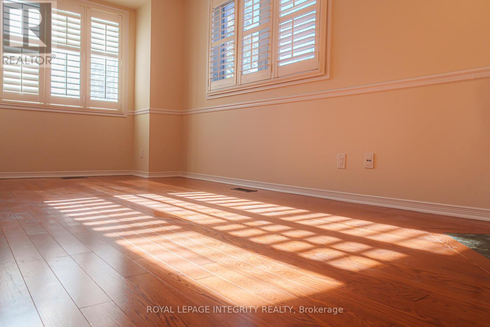 29 Hemmingwood Way, Ottawa, Ontario  K2G 6B9 - Photo 23 - X12494672