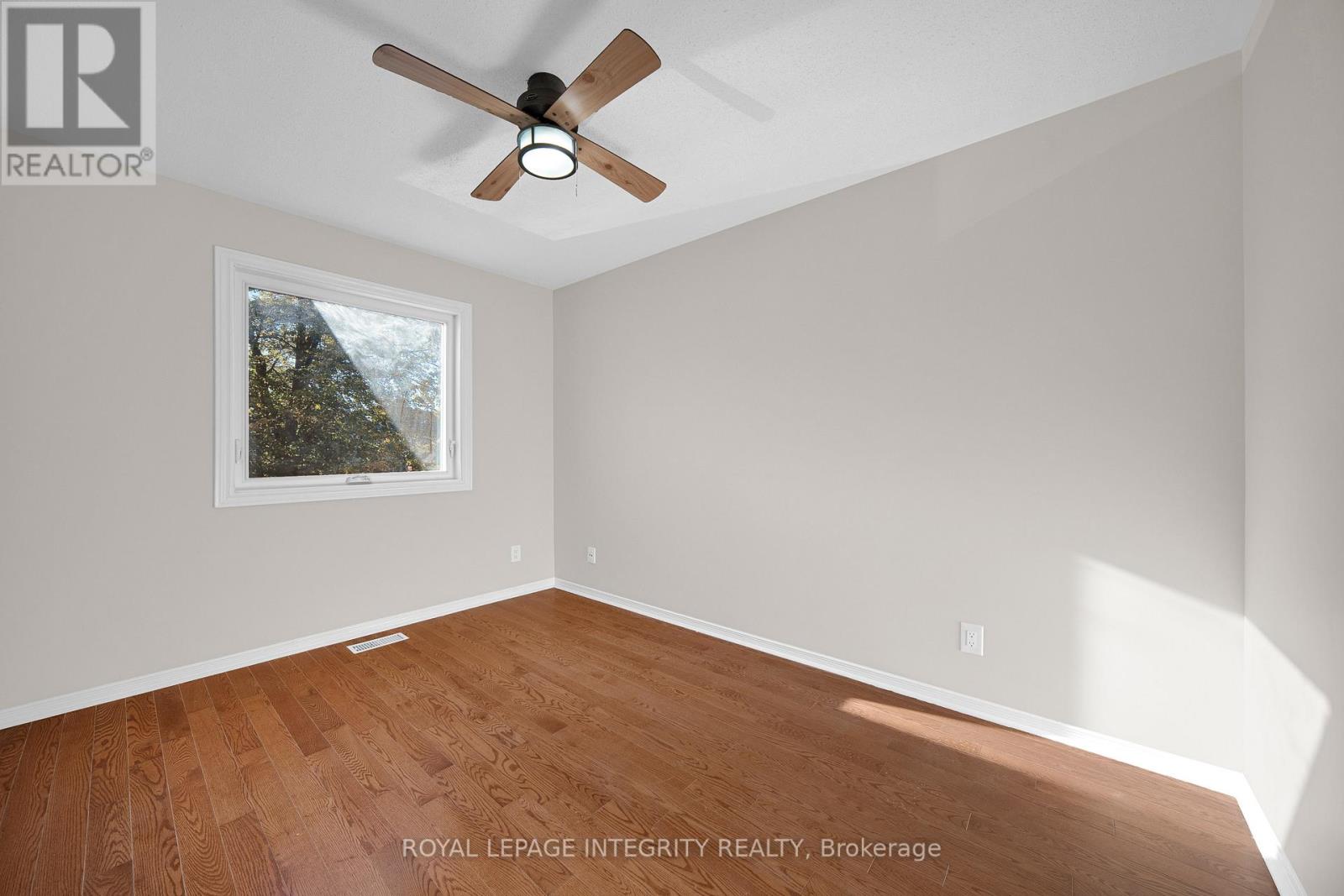 29 Hemmingwood Way, Ottawa, Ontario  K2G 6B9 - Photo 28 - X12494672