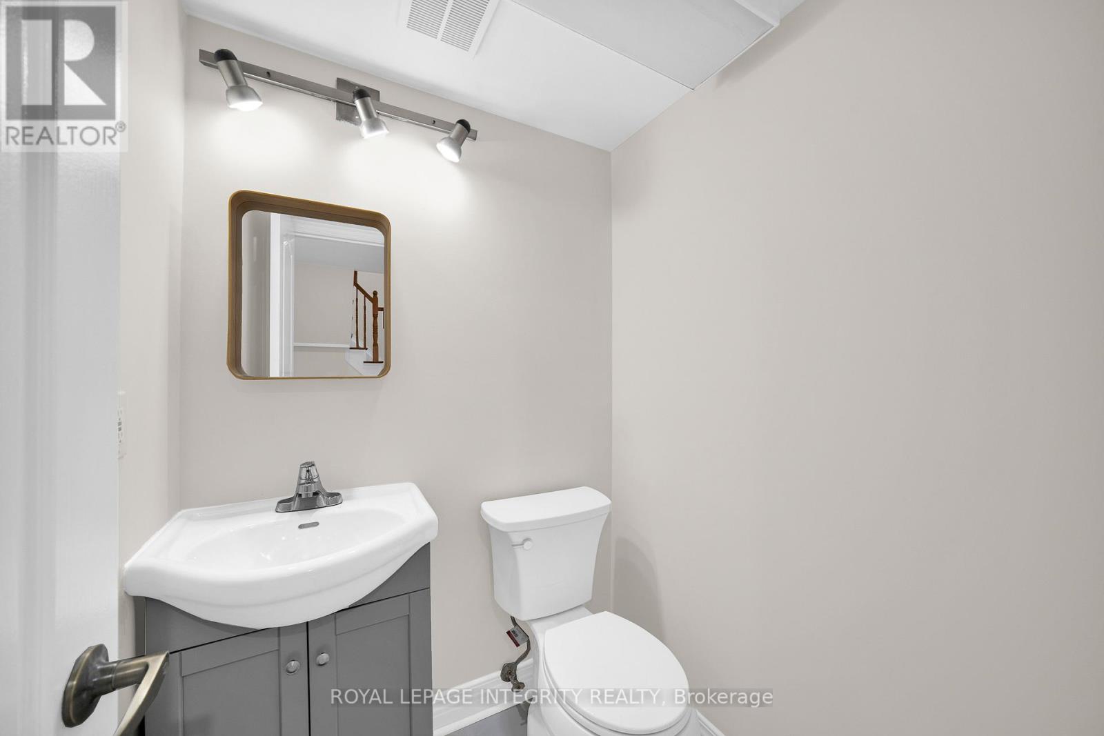 29 Hemmingwood Way, Ottawa, Ontario  K2G 6B9 - Photo 6 - X12494672