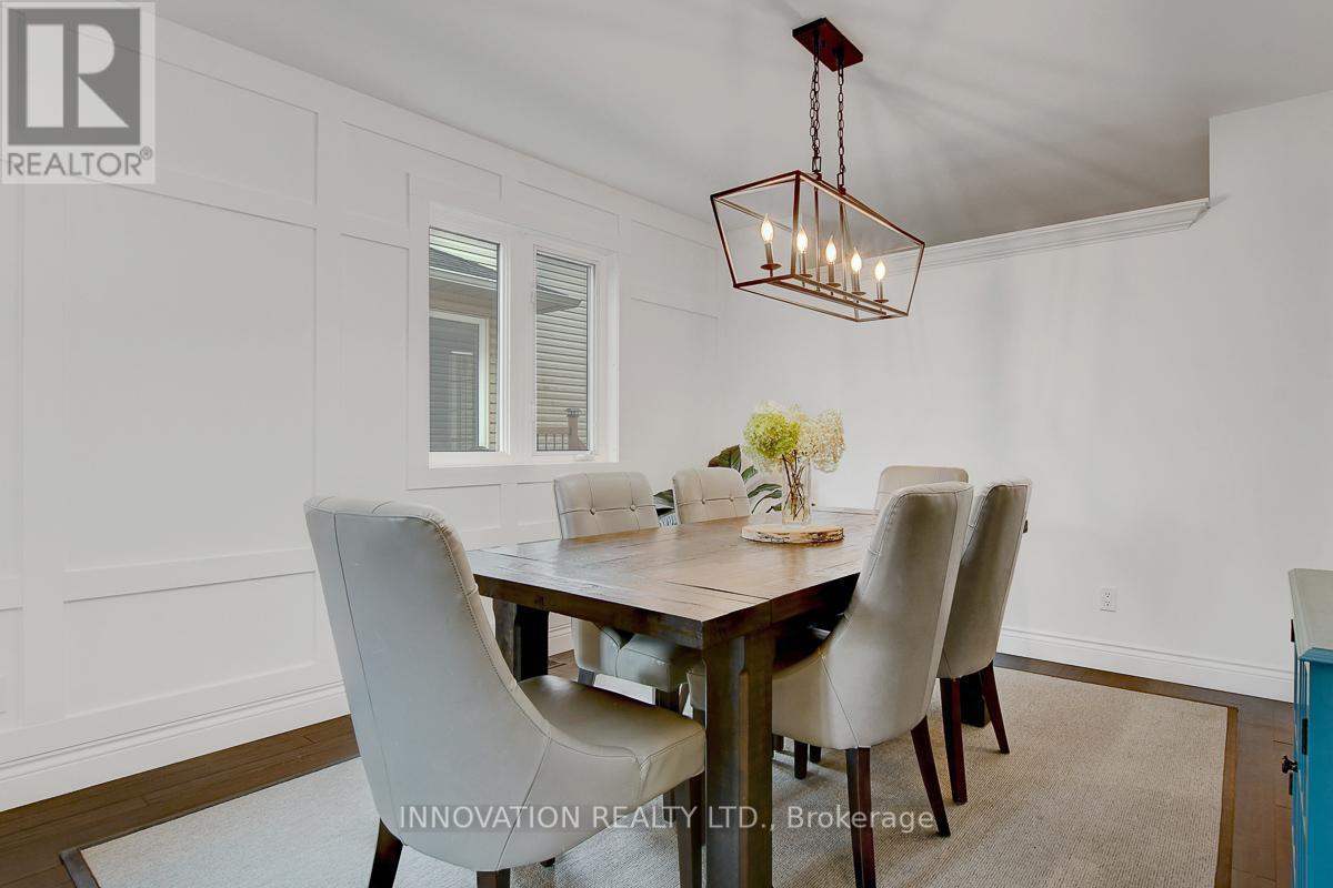 69 Smoketree Crescent, Ottawa, Ontario  K2S 2B9 - Photo 6 - X12494744