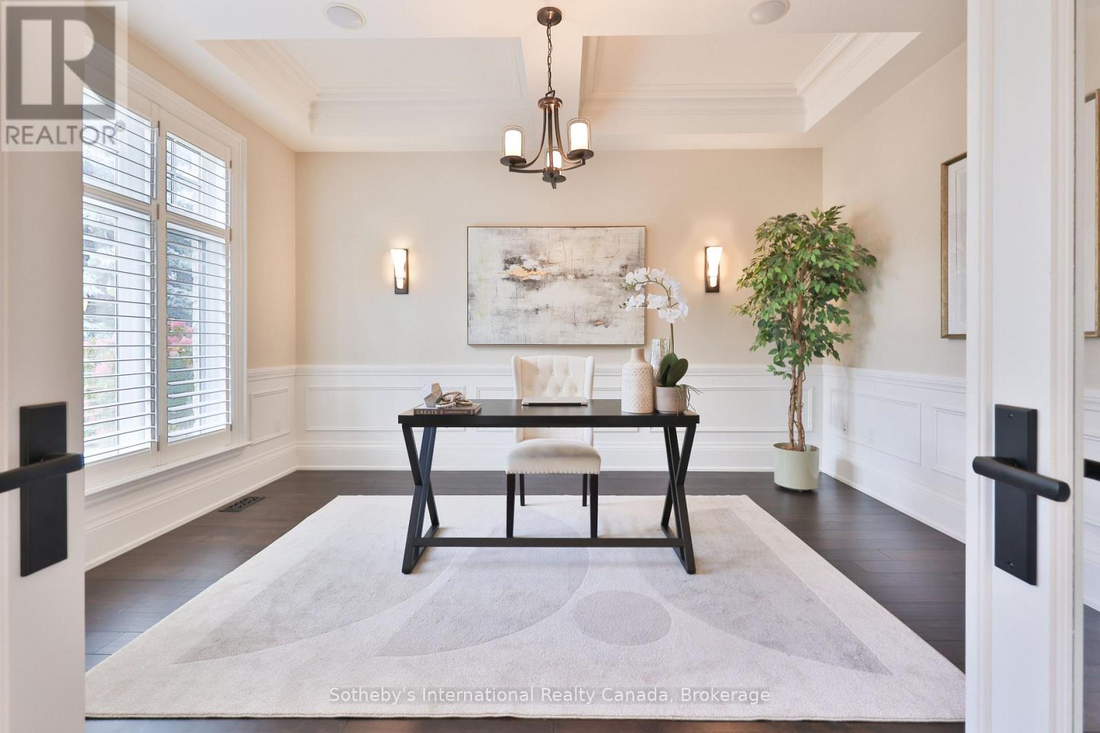 1356 Thornhill Drive, Oakville, Ontario  L6L 2L2 - Photo 18 - W12494712