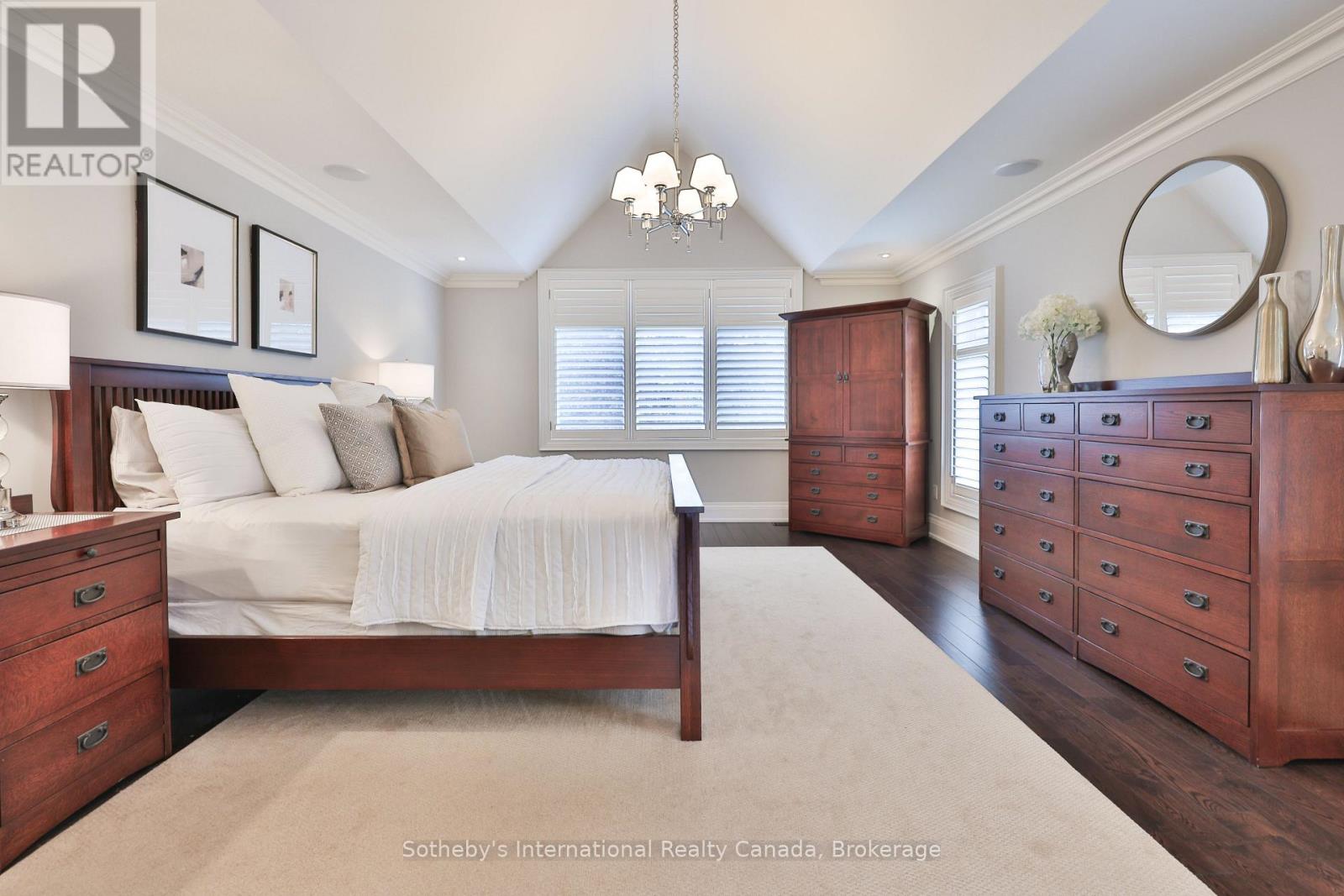 1356 Thornhill Drive, Oakville, Ontario  L6L 2L2 - Photo 21 - W12494712