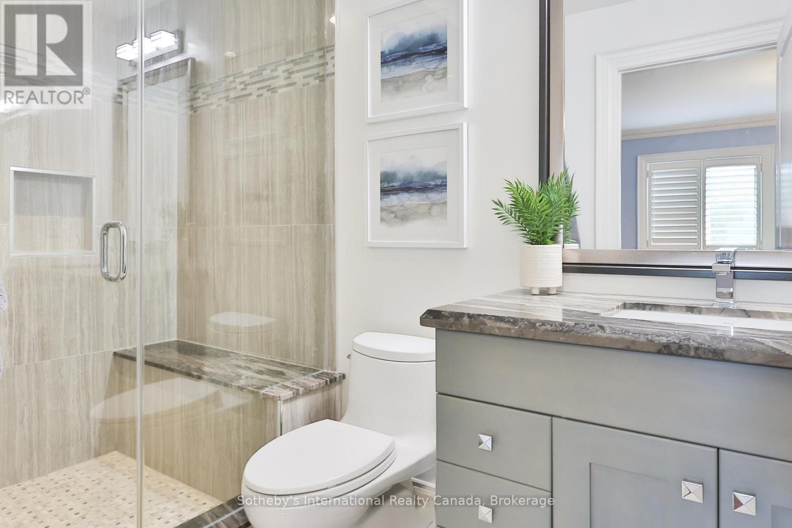 1356 Thornhill Drive, Oakville, Ontario  L6L 2L2 - Photo 32 - W12494712