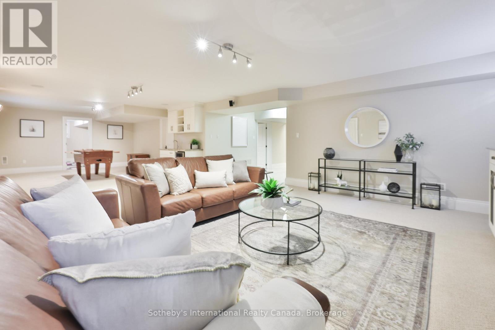 1356 Thornhill Drive, Oakville, Ontario  L6L 2L2 - Photo 35 - W12494712