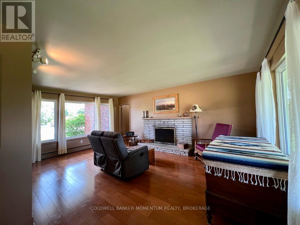 3834 Victoria Avenue, Lincoln, Ontario  L0R 2C0 - Photo 6 - X12494752