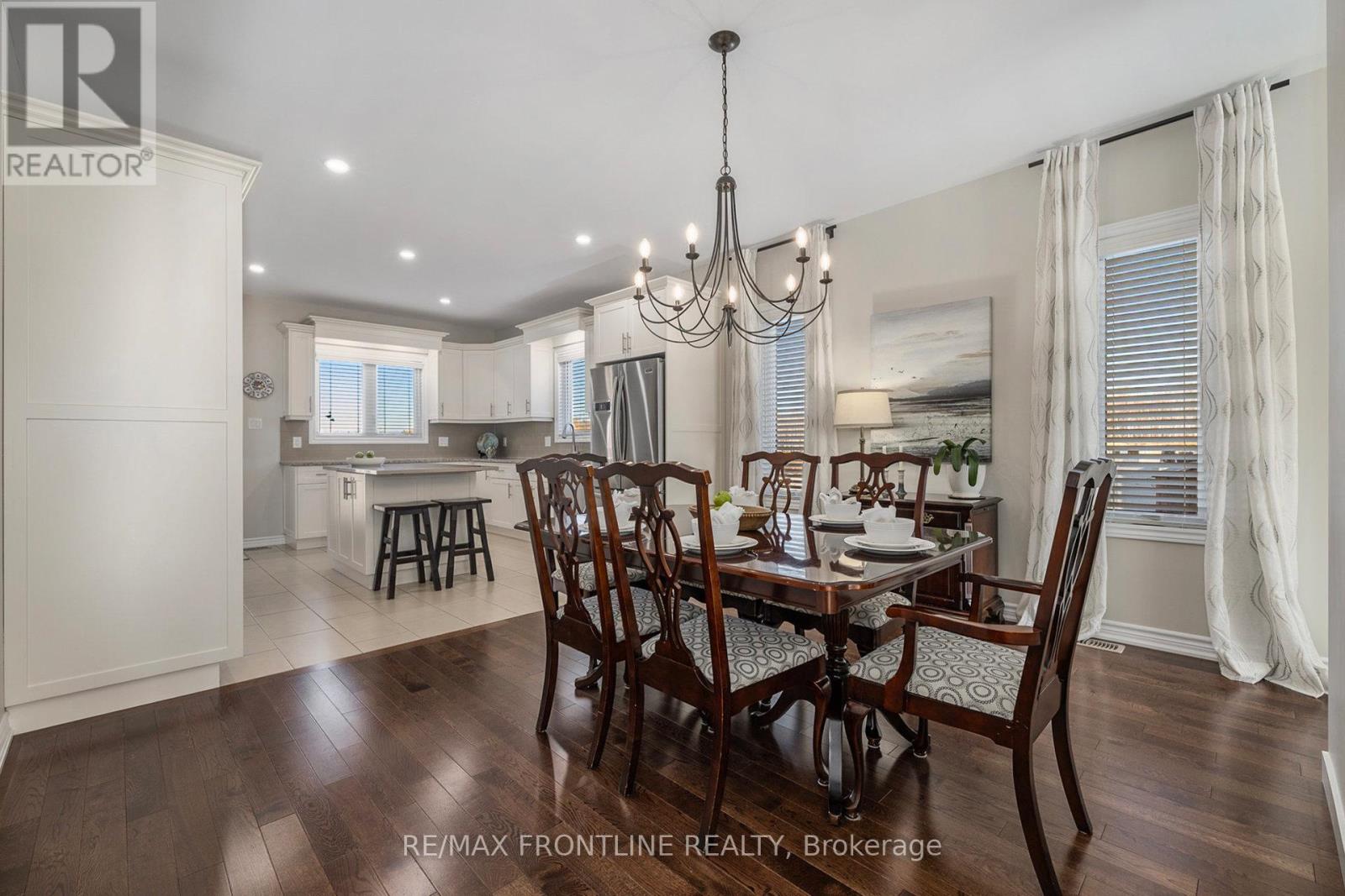 7 Senators Gate Drive, Perth, Ontario  K7H 0B5 - Photo 11 - X12494698