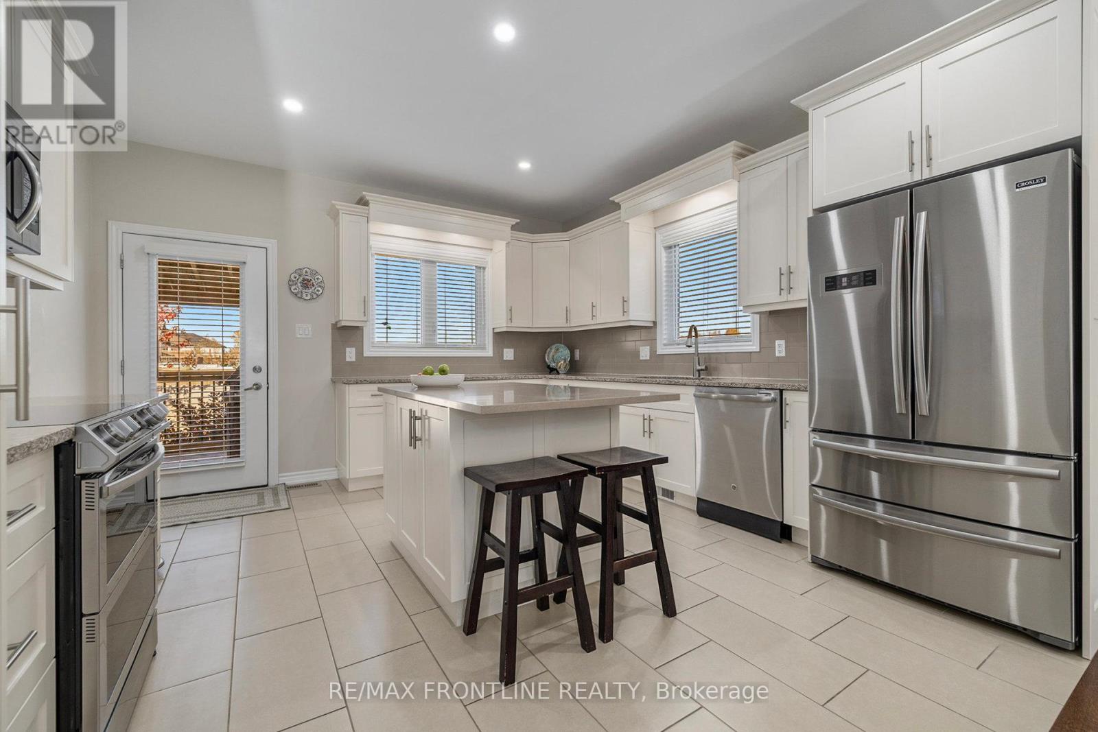 7 Senators Gate Drive, Perth, Ontario  K7H 0B5 - Photo 14 - X12494698