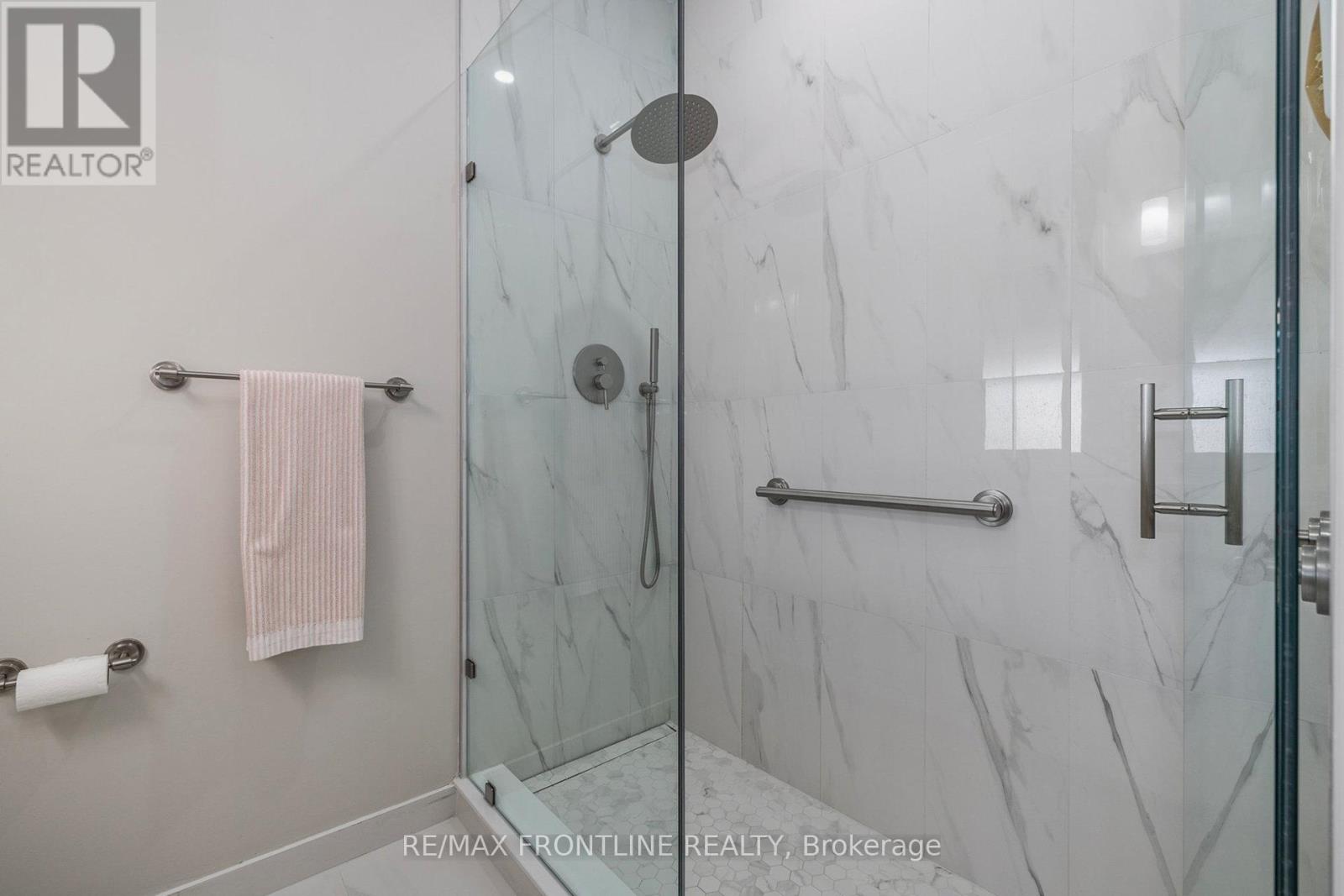 7 Senators Gate Drive, Perth, Ontario  K7H 0B5 - Photo 23 - X12494698