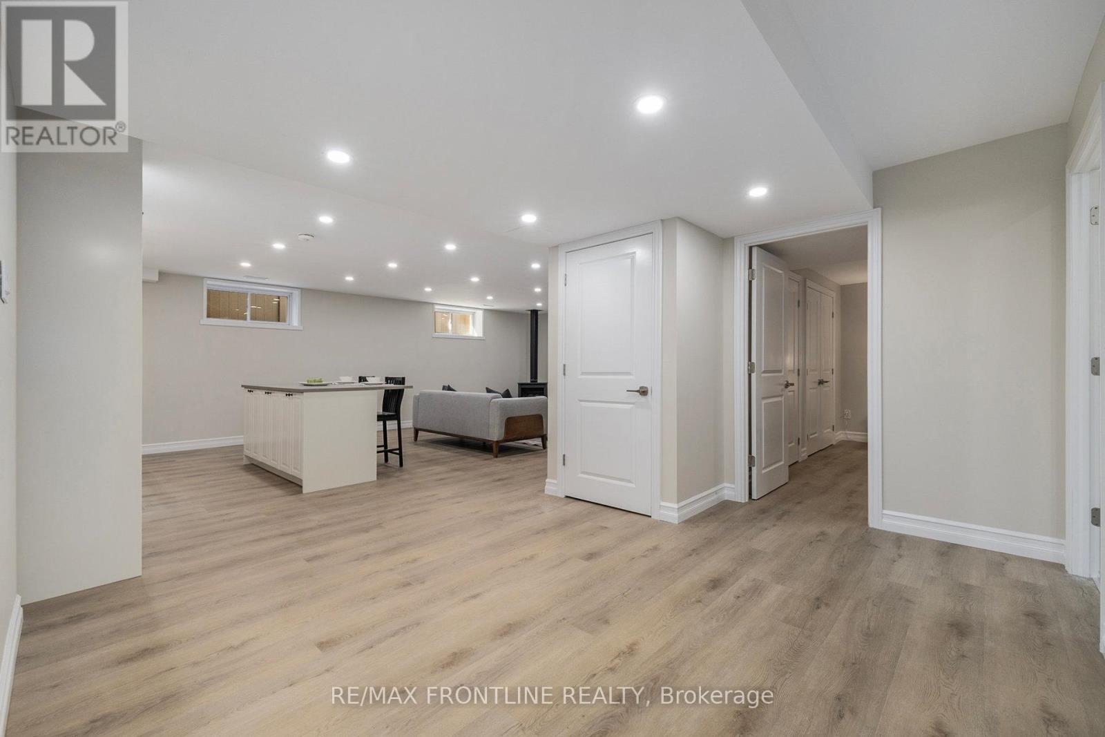 7 Senators Gate Drive, Perth, Ontario  K7H 0B5 - Photo 25 - X12494698