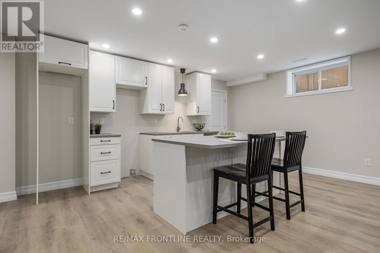 7 Senators Gate Drive, Perth, Ontario  K7H 0B5 - Photo 28 - X12494698