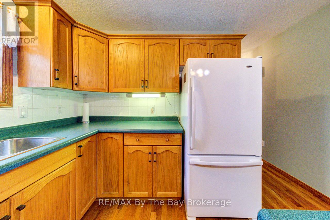 34 Topaz Street, Wasaga Beach, Ontario  L9Z 1X7 - Photo 23 - S12494658