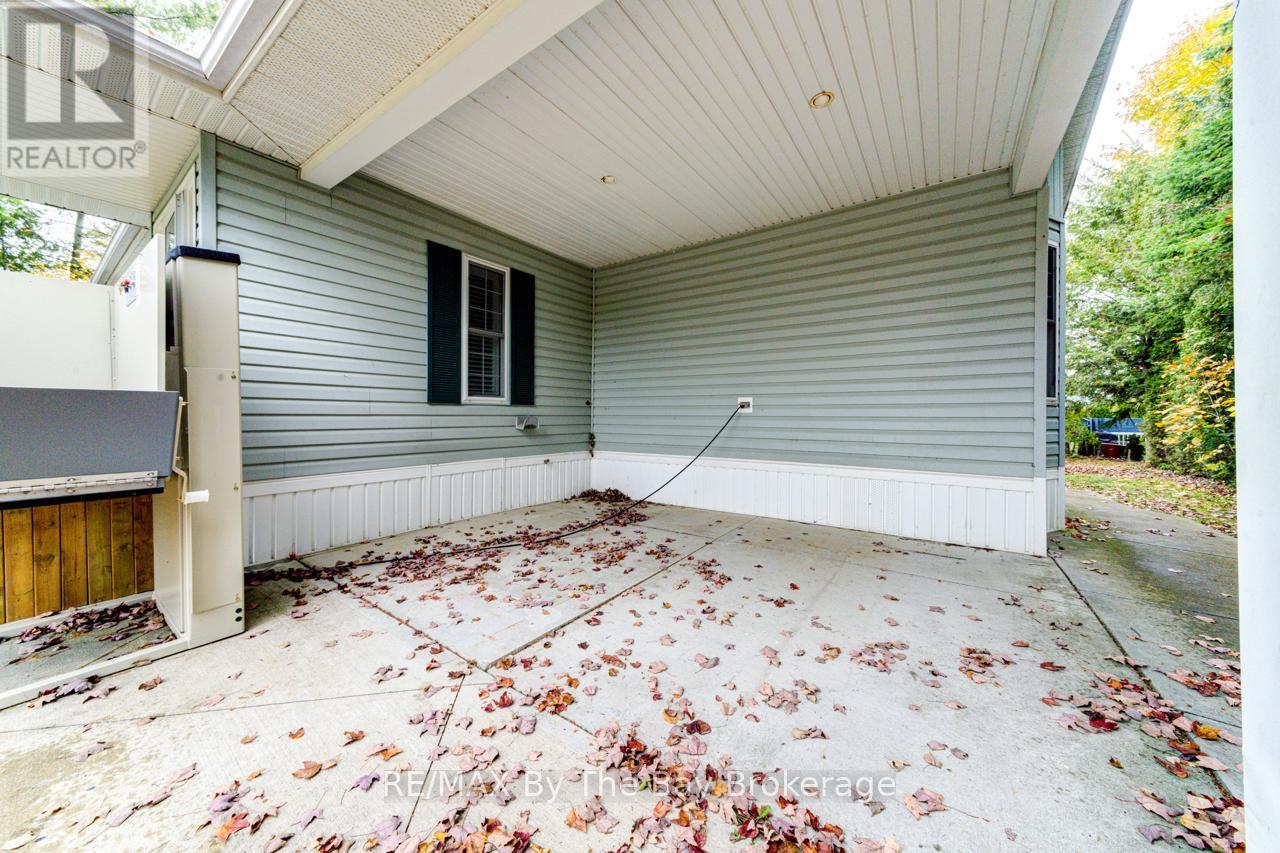 34 Topaz Street, Wasaga Beach, Ontario  L9Z 1X7 - Photo 38 - S12494658