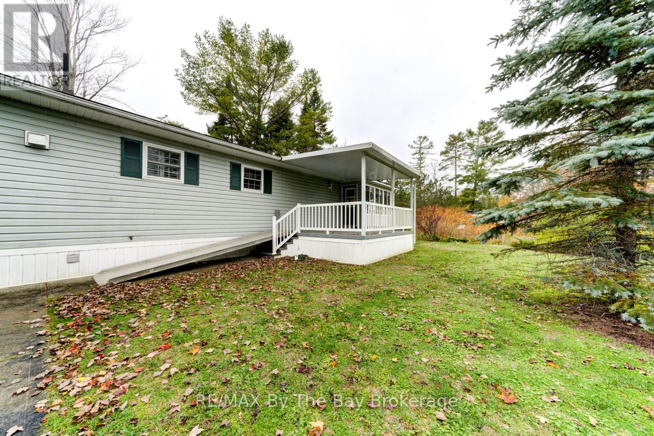 34 Topaz Street, Wasaga Beach, Ontario  L9Z 1X7 - Photo 41 - S12494658