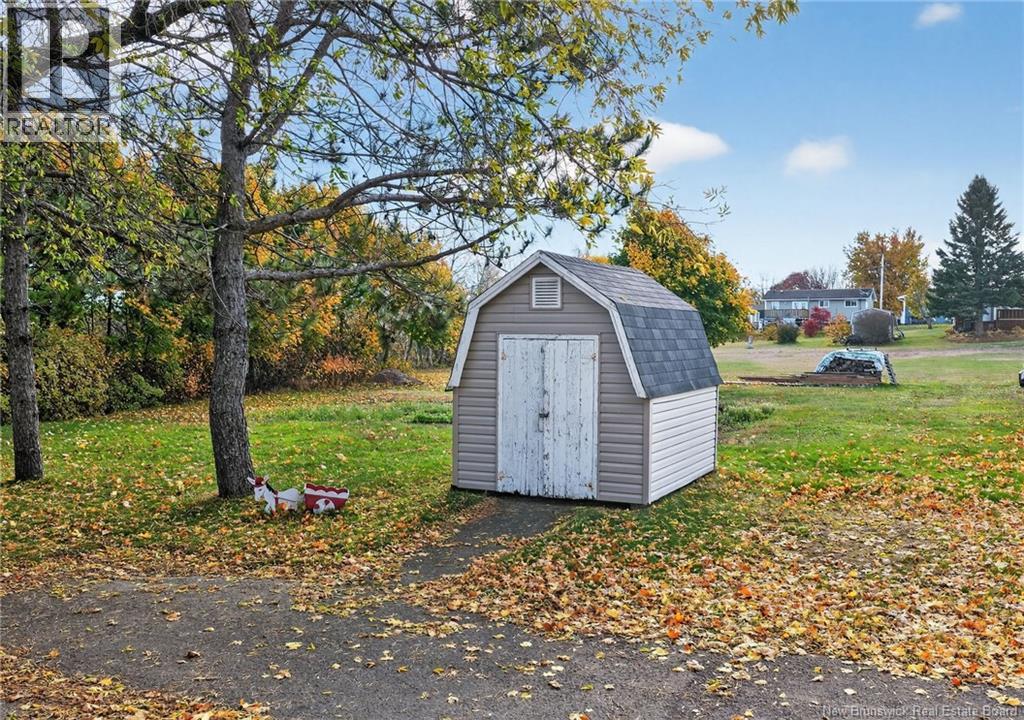 671 Main St., Shediac, New Brunswick  E4P 2C8 - Photo 13 - NB127614