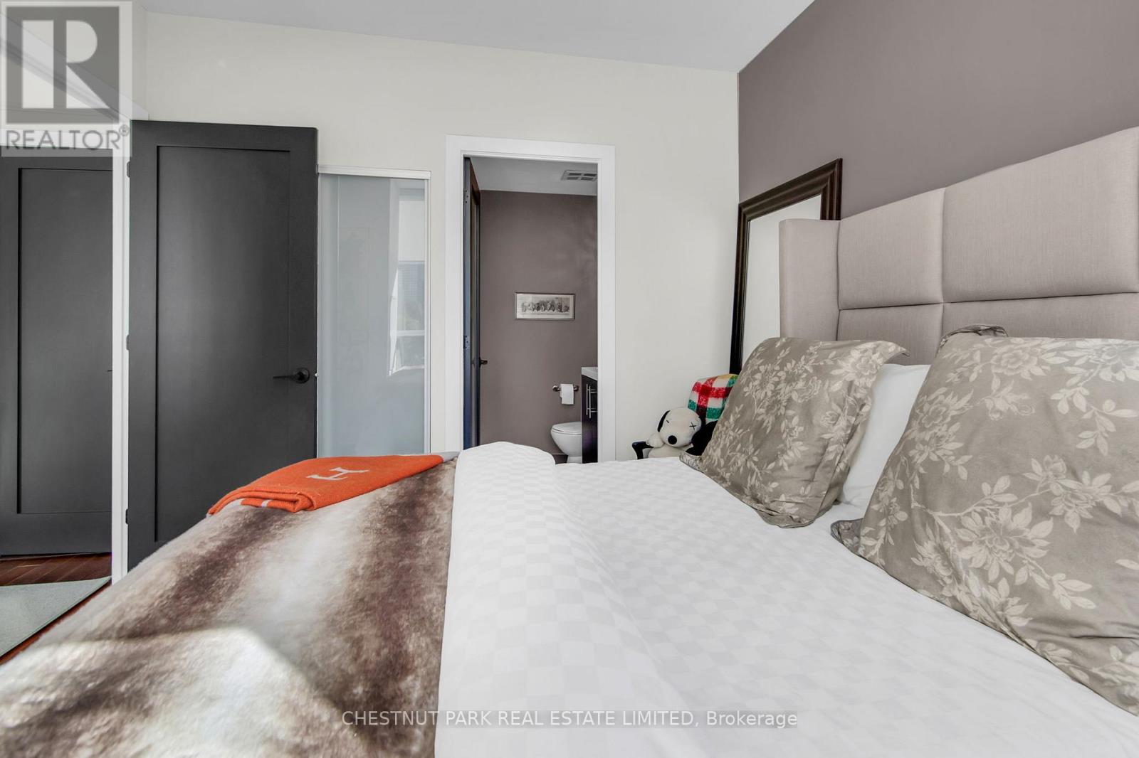 617 - 120 Homewood Avenue, Toronto, Ontario  M4Y 2J3 - Photo 28 - C12488006