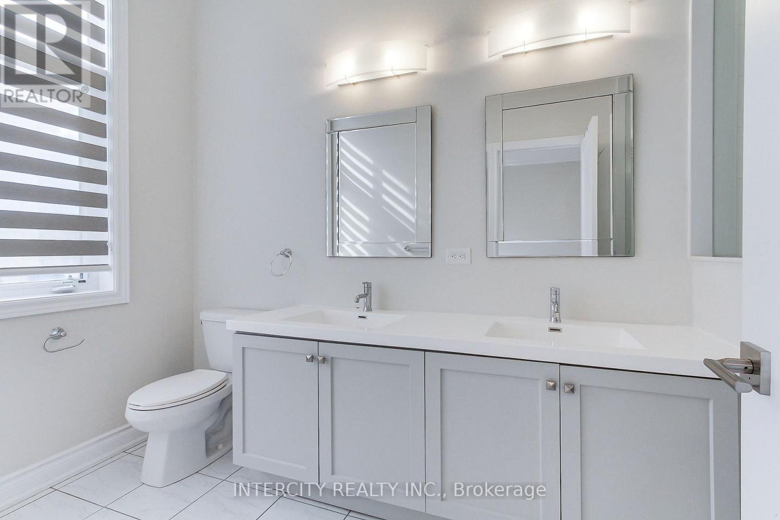 7 Adaskin Avenue, Vaughan, Ontario  L6A 4Z8 - Photo 34 - N12488180