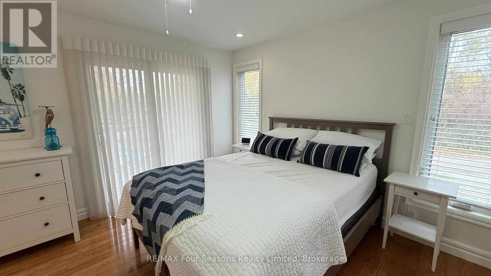 37 Silver Lake Crescent, South Bruce Peninsula, Ontario  N0H 2G0 - Photo 19 - X12494692