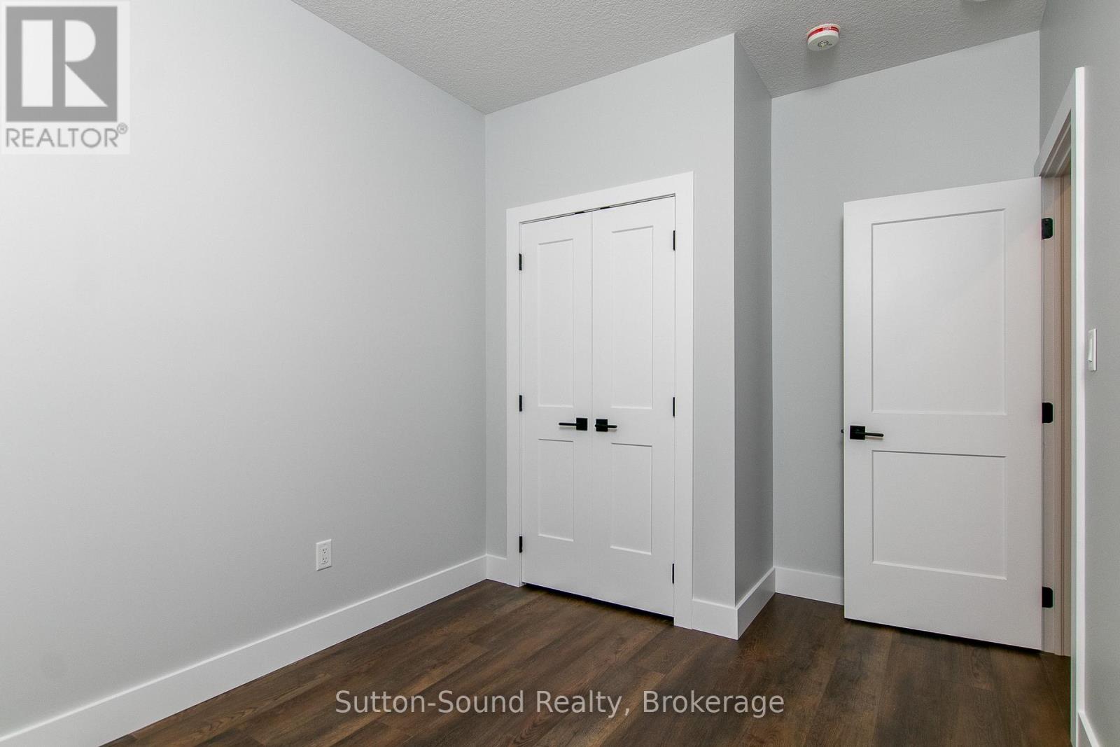 5 - 202 Queen Street W, South Bruce Peninsula, Ontario  N0H 1P0 - Photo 14 - X12494766